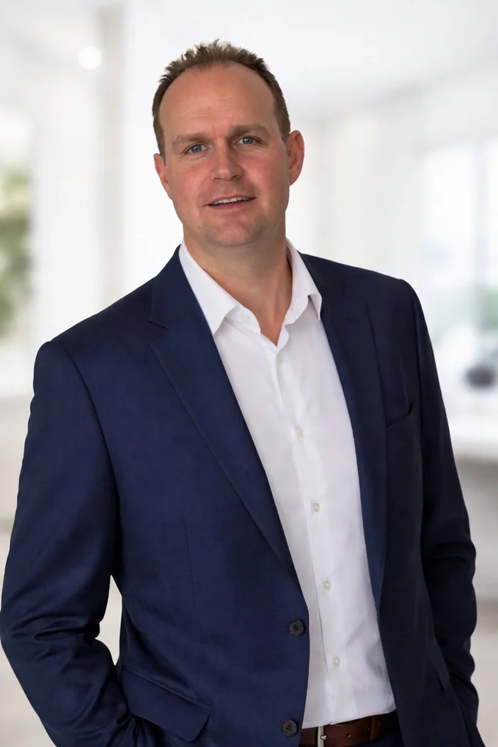 Peter Scharfe, Geschäftsführer und Immobilienmakler